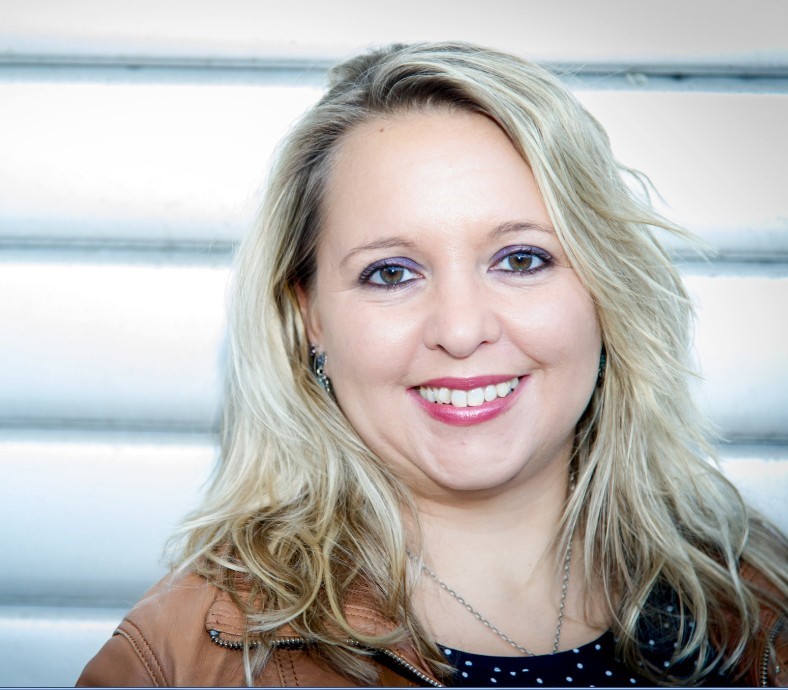 inline_699_https://www.leipzigschoolofmedia.de/hubfs/Blog/tanja_laub.jpg